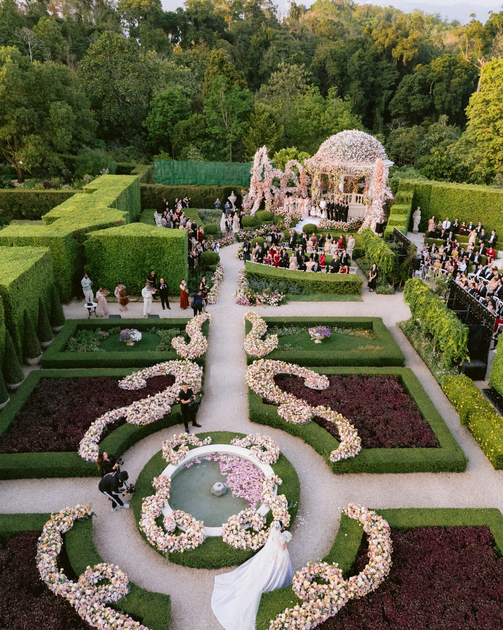 Rain or Shine: 7 Indoor-Outdoor Wedding Venues That Let Love Win No Matter the Weather