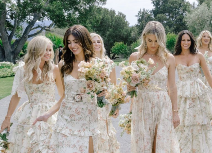 How to Coordinate Your Bridesmaids’ Dresses