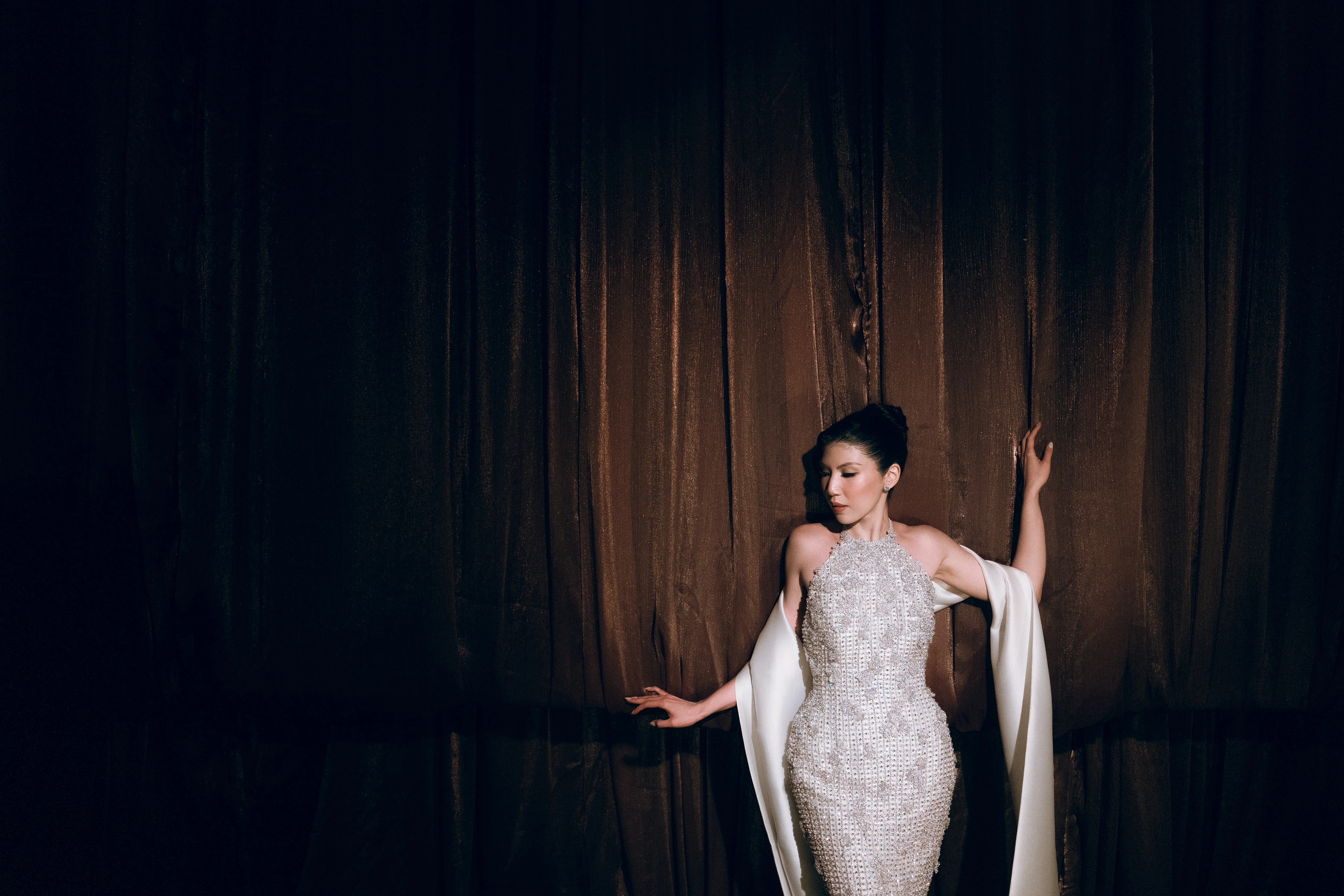 Inside Rebecca & Kelvin’s Wedding That Turned The Vanderbilt Estate Into a Real-Life Bridal Fantasy